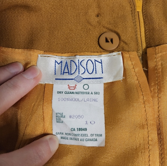 Vintage Madison Wool Skirt - Picture 3 of 6
